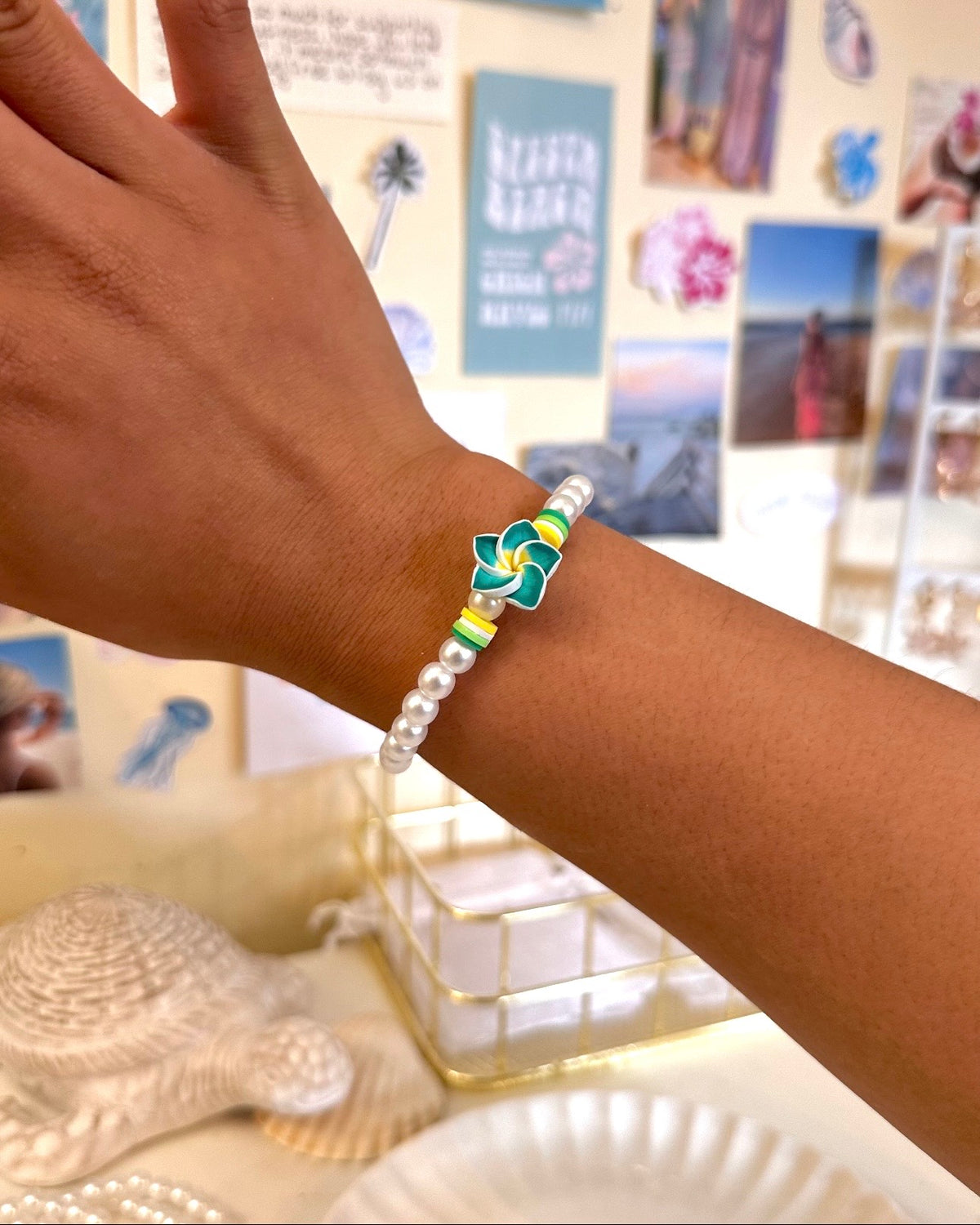 Green Hibiscus Bracelet